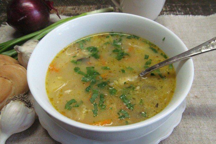Картопляний суп з пшоном