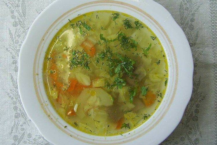Вегетаріанський суп з кабачками