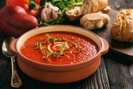12 смачних томатних супів на обід для всієї родини
