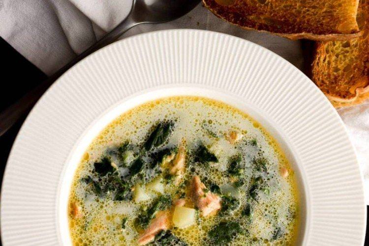 Рибний суп зі шпинатом
