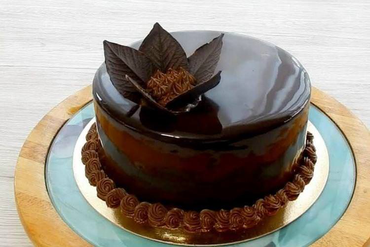 Медово-шоколадна глазур для торта
