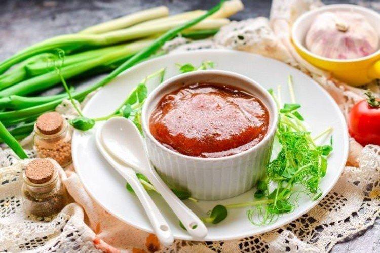 Кисло-солодкий соус - Що приготувати з яблук рецепти