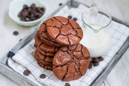 Шоколадне печиво в домашніх умовах: 20 простих та смачних рецептів