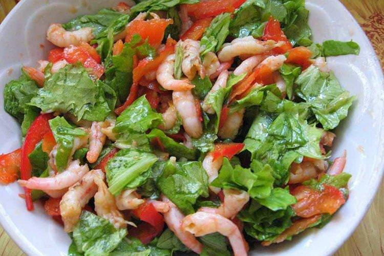 Салат з маринованими морепродуктами