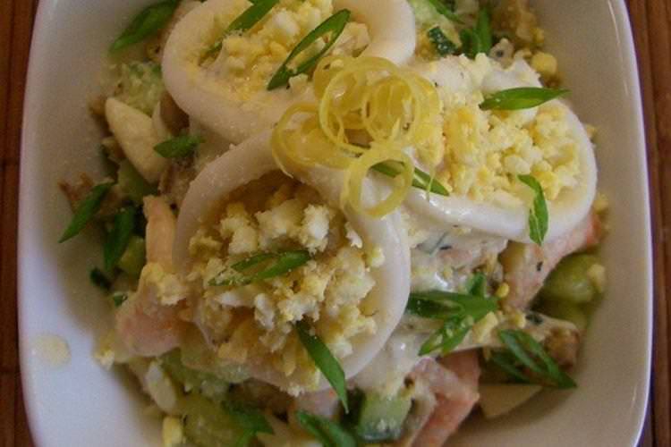 Салат з креветками, кальмарами та гливами - рецепти