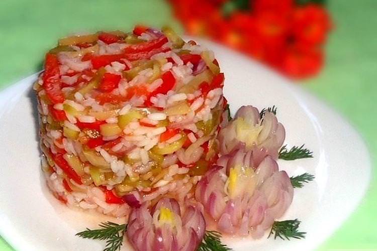 Пісний салат з рисом - рецепти