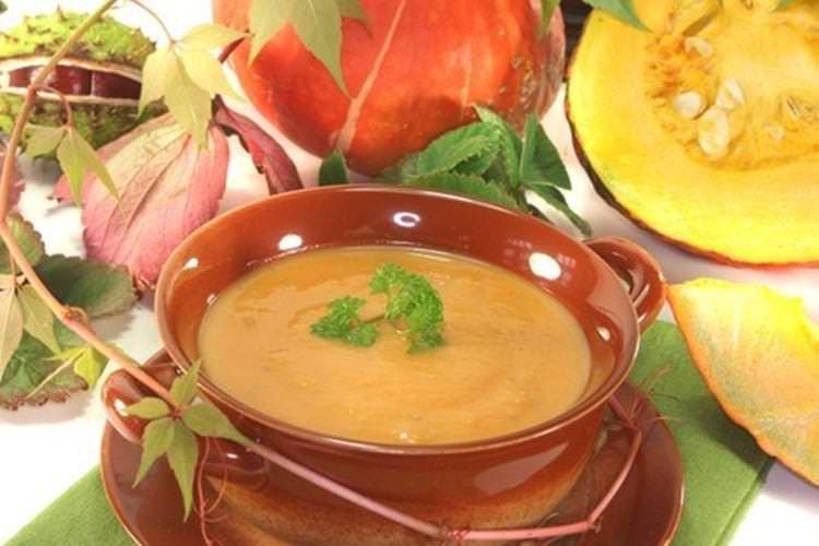 Гарбузовий суп з яблуками - рецепти