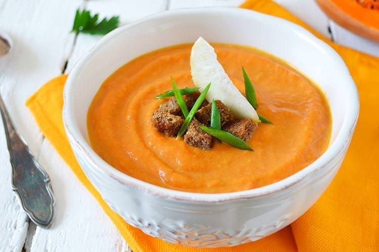 Гарбузовий суп з томатами - рецепти