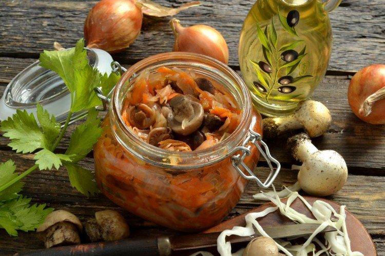 Консервована солянка з грибами - рецепти