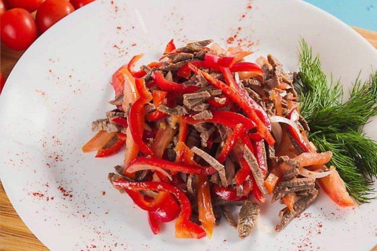 М'ясо з болгарським перцем - рецепти
