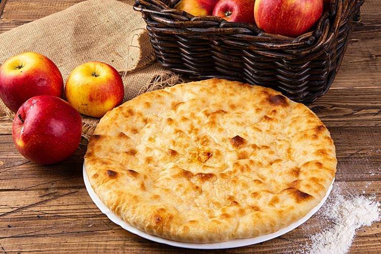 Осетинський пиріг з яблуками - рецепти