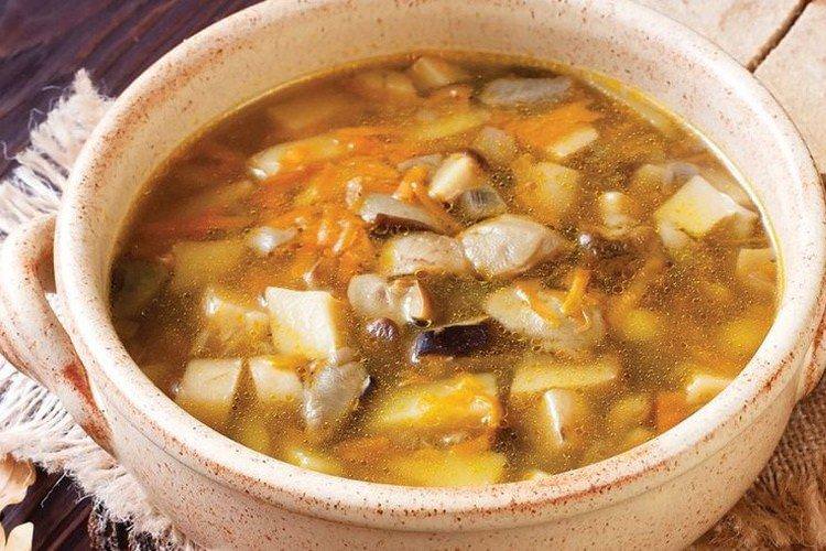 Грибний суп із білих заморожених грибів - рецепти