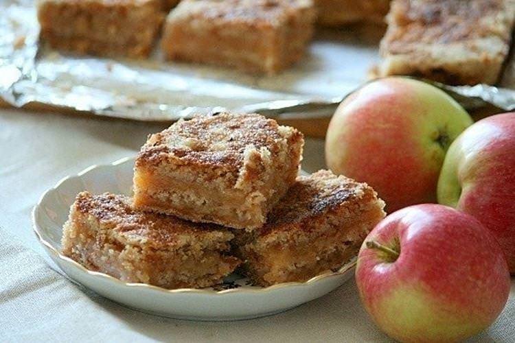 Угорський яблучний пиріг - рецепти покроково