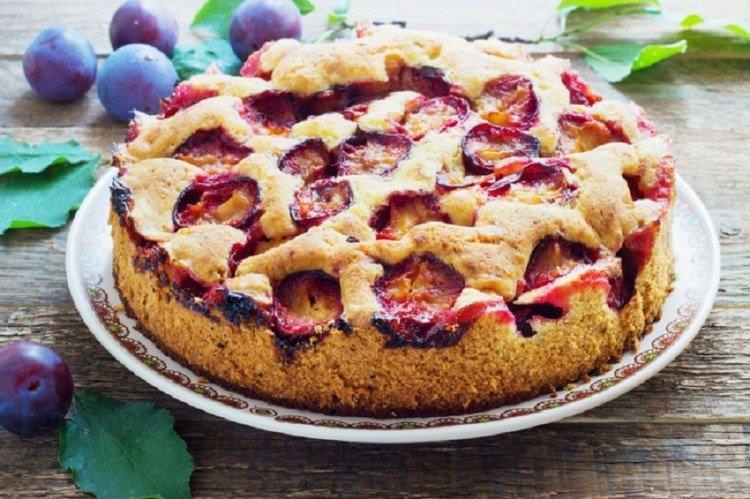 Сливовий пиріг - Дуже смачні страви рецепти