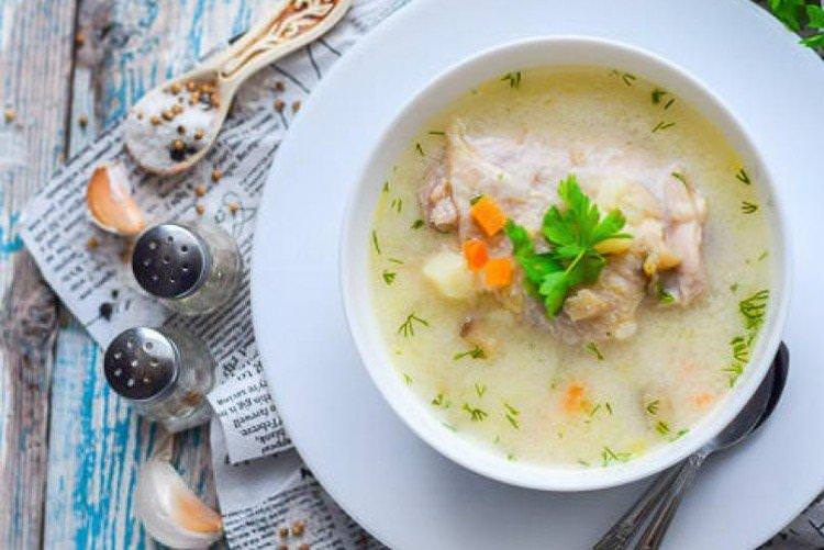Куриний суп з плавленим сиром - Що приготувати дитині на обід рецепти