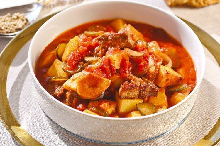 Азу по-татарськи - Другі страви на кожен день рецепти