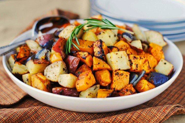 Найсмачніша картопля з овочами - Другі страви на кожен день рецепти