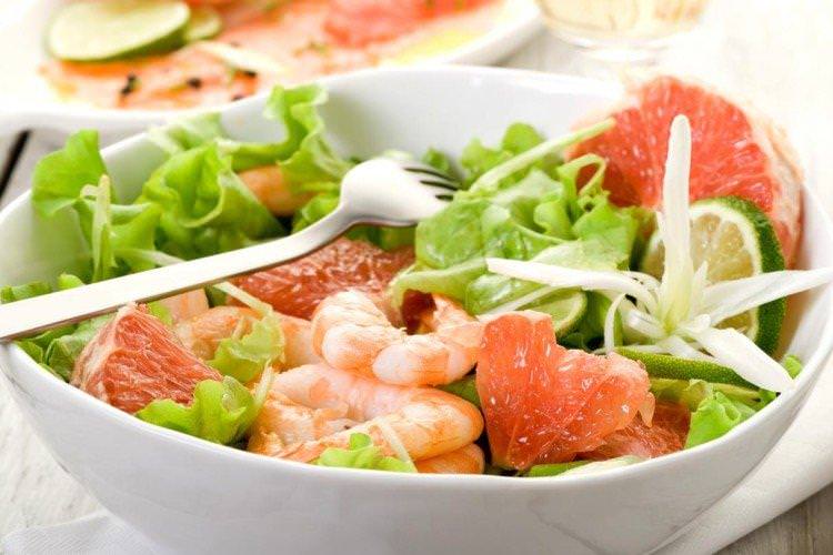 Салат з креветками та грейпфрутом - Новорічні салати без майонезу рецепти