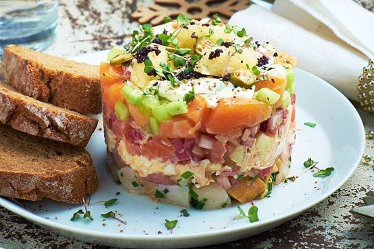 Новорічний рибний салат - Що приготувати на Новий рік 2021 рецепти