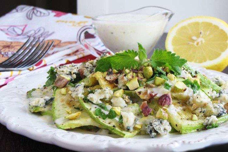Салат із кабачків - Дієтичні страви рецепти