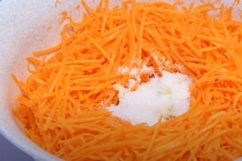 Домашня морква по-корейськи - класичний рецепт покроково