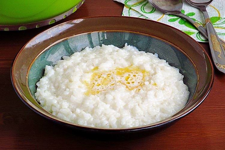 Рисова каша на молоці без води - рецепт покроково