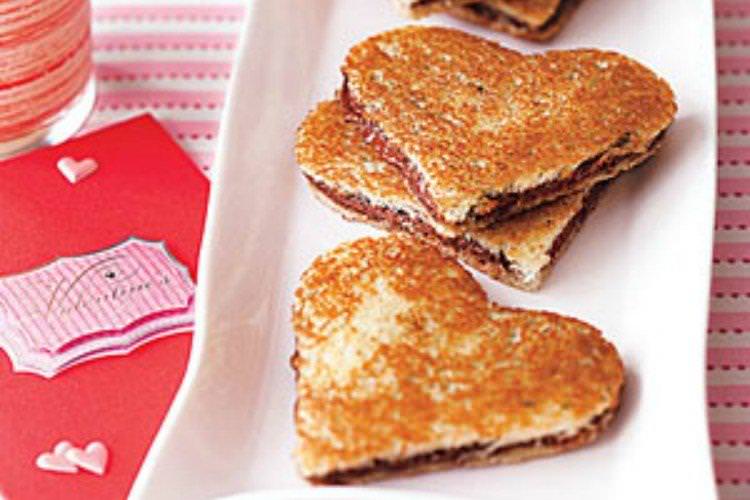 Бутерброди Серця на святковий стіл - рецепти