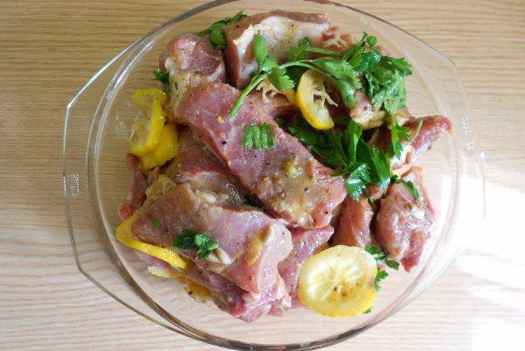 Лімонний маринад для шашлику зі свинини - рецепти