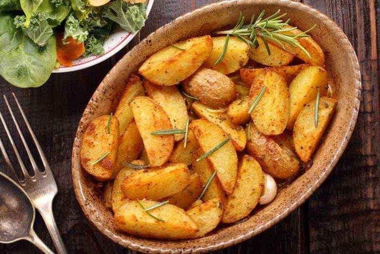 Картопля по-сільськи в духовці як у Макдональдс - рецепти