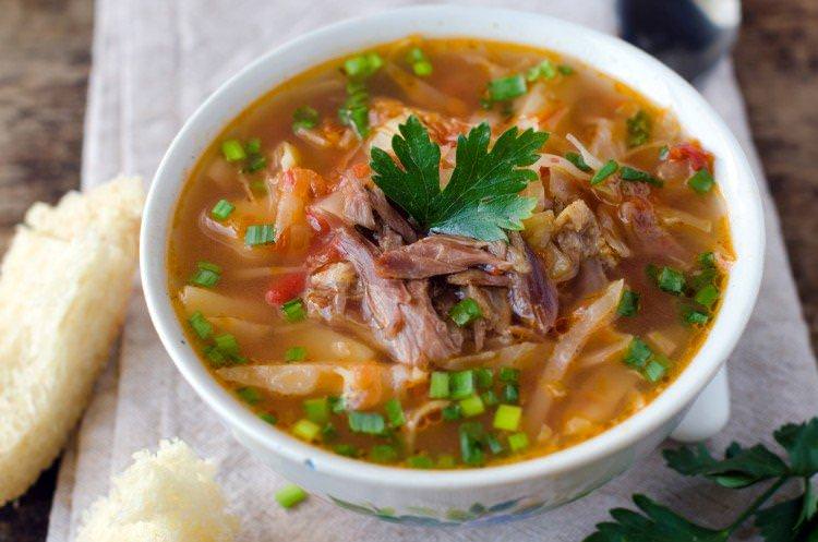 Суп з яловичиною та капустою - Що приготувати з яловичини рецепти