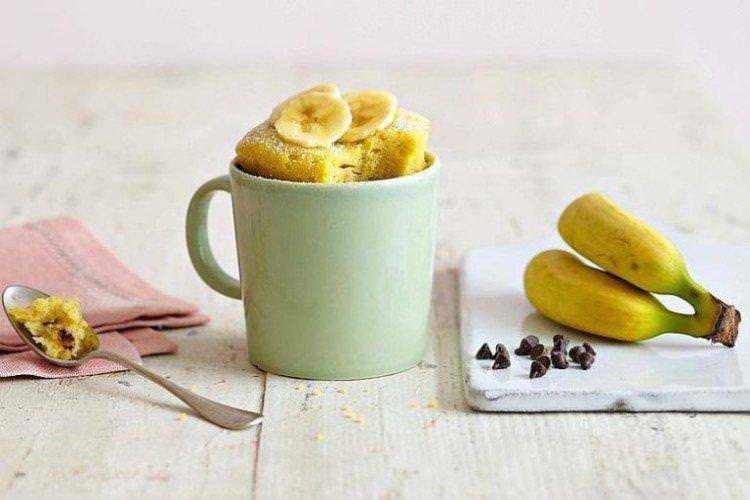 Банановий кекс у мікрохвильовій печі за 5 хвилин у кухлі - рецепт