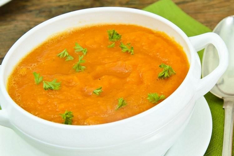 Крем-суп з кабачків та помідорів
