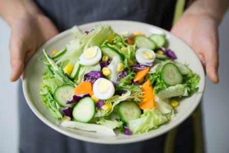 Смачні та прості салати нашвидкуруч: 20 рецептів
