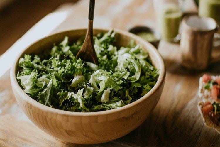 Швидкий зелений салат - смачні та прості салати нашвидкуруч